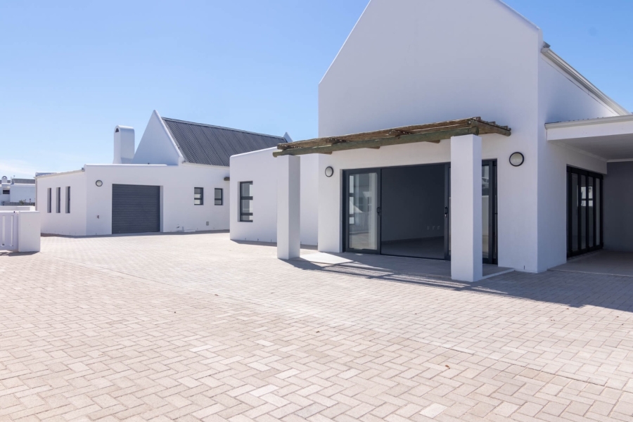 4 Bedroom Property for Sale in Dwarskersbos Western Cape